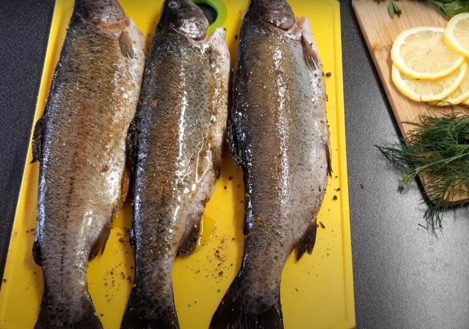 Baked Trout recipe coat with marinade