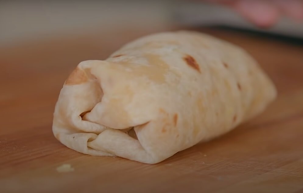 Breakfast Burrito Recipe fold tortilla