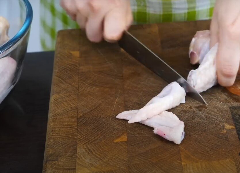 Buffalo Wings recipe cut wings