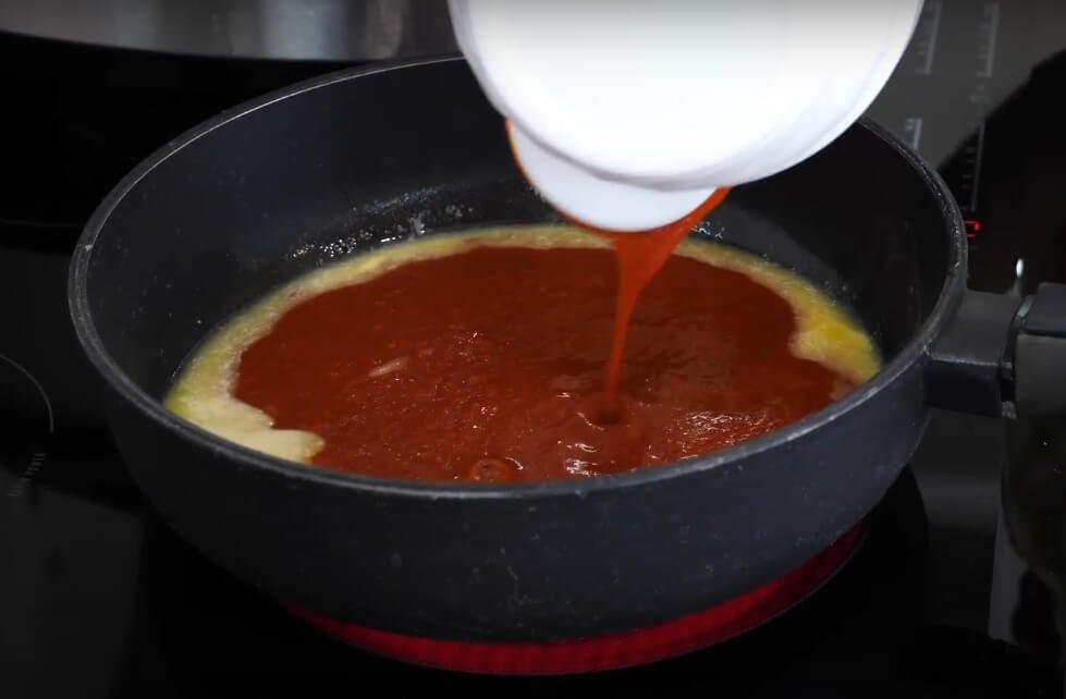 Buffalo Wings recipe add sauce