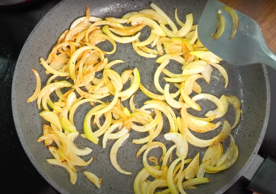 beefstroganoff recipe fry onion