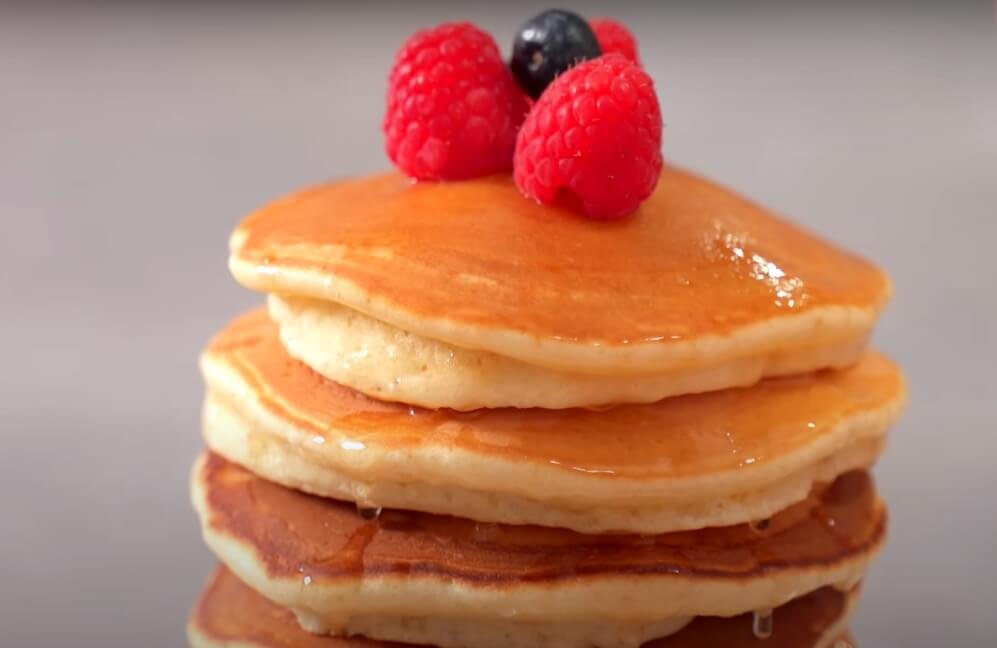 Classic Pancakes Recipe serve