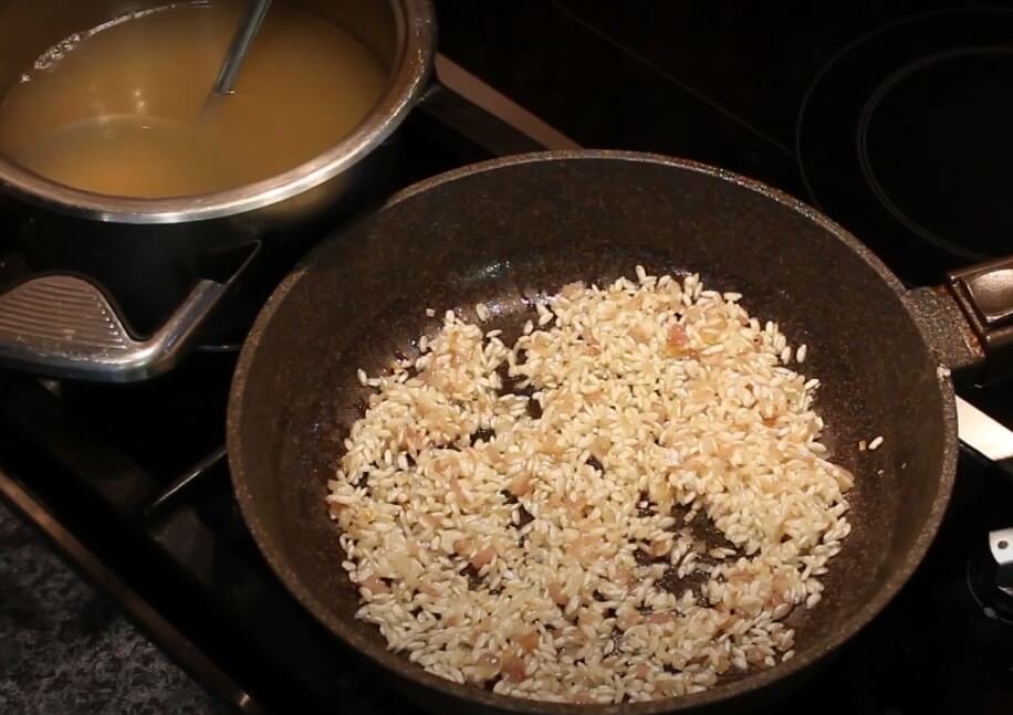 Classic Risotto Recipe add rice