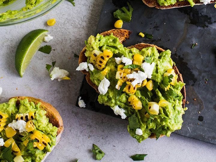 Best Avocado Toast Recipe – Easy, Healthy Breakfast with Fresh Toppings