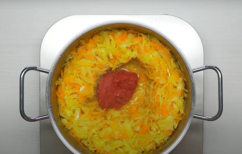 Braised Cabbage recipe add tomato paste