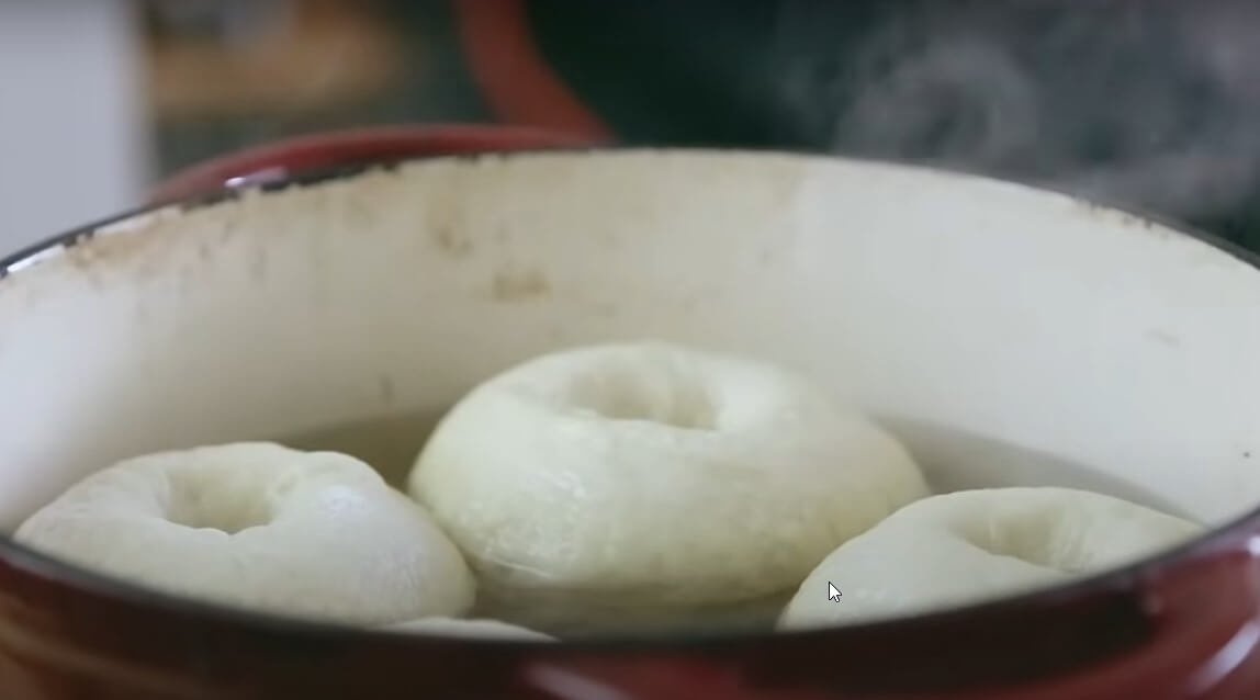 Bagels with cream cheese boil bagels